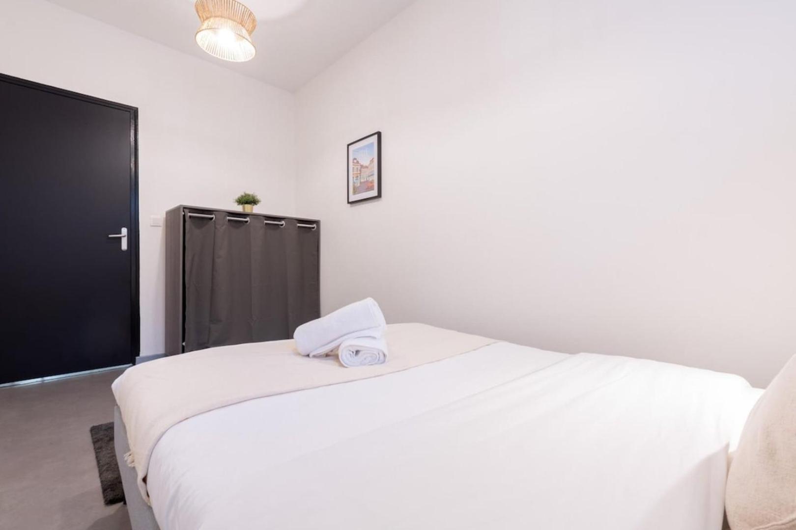 Lille Center - 4 Bedroom Duplex Apartment! Kültér fotó