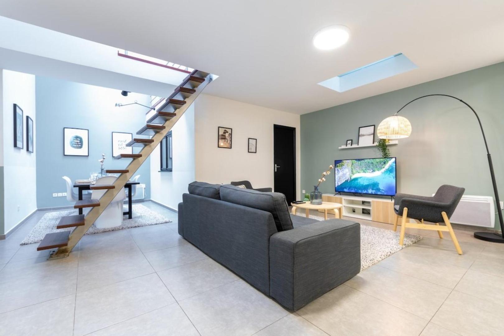 Lille Center - 4 Bedroom Duplex Apartment! Kültér fotó